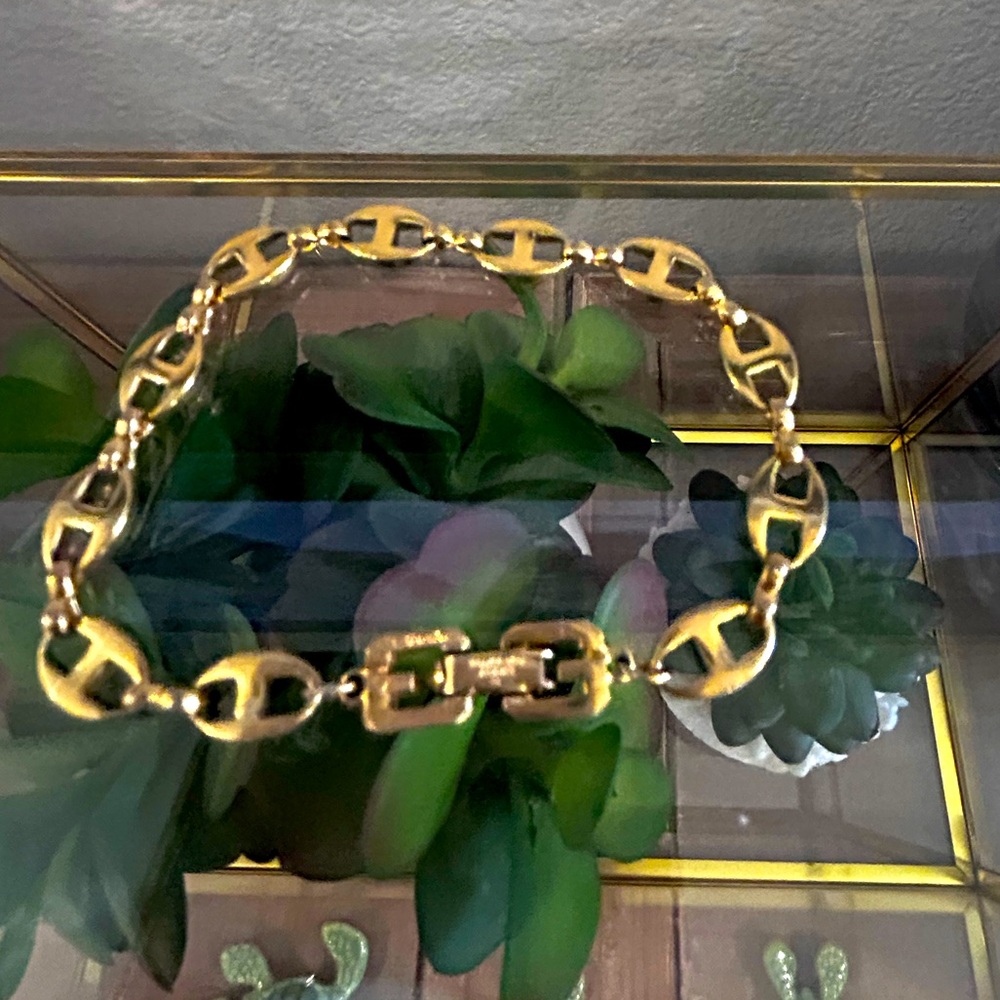 Vintage Givenchy Bracelet - Picture 2 of 6
